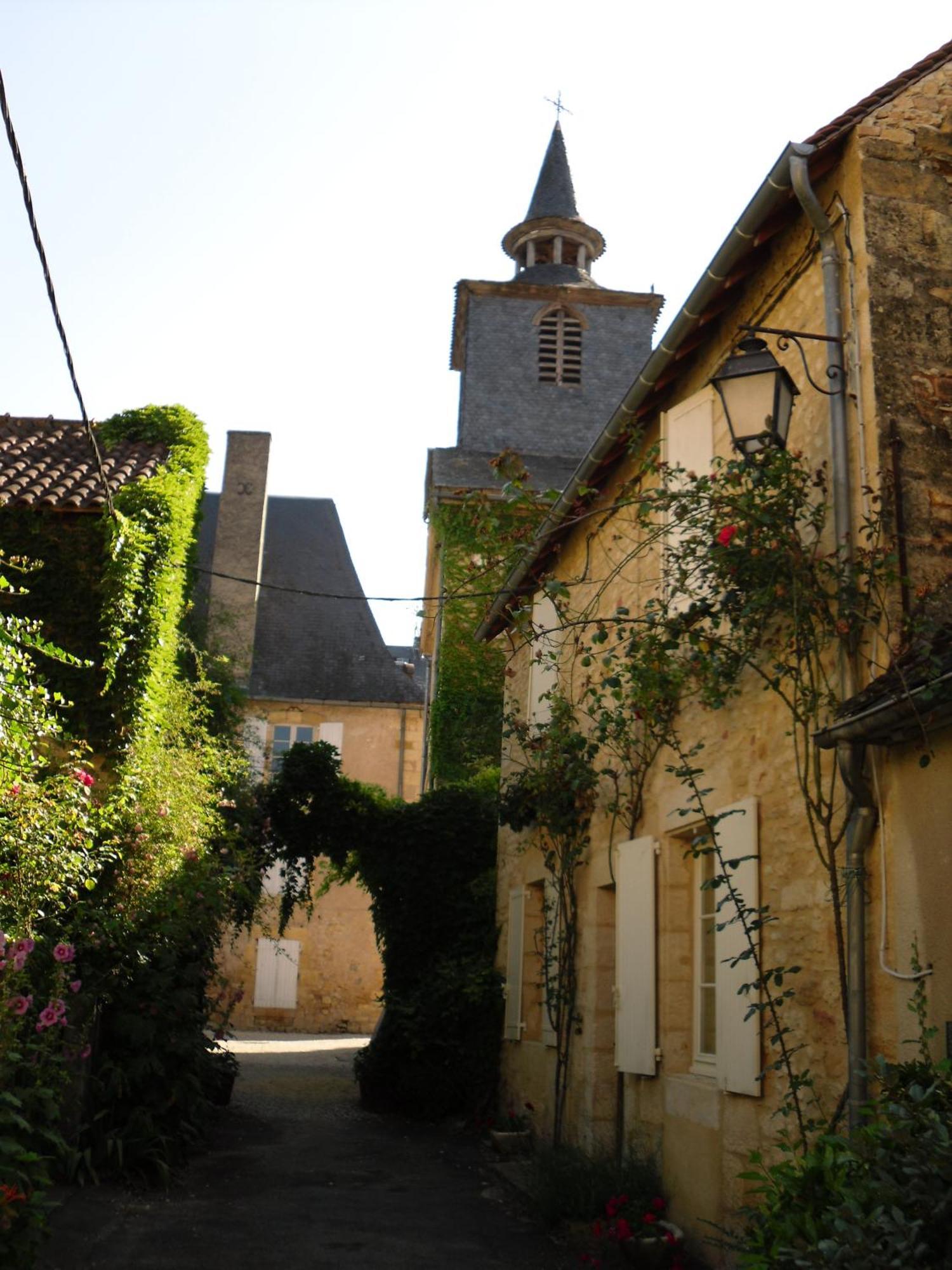 Hotel Le P'Tit Monde Montignac-Lascaux Exterior foto